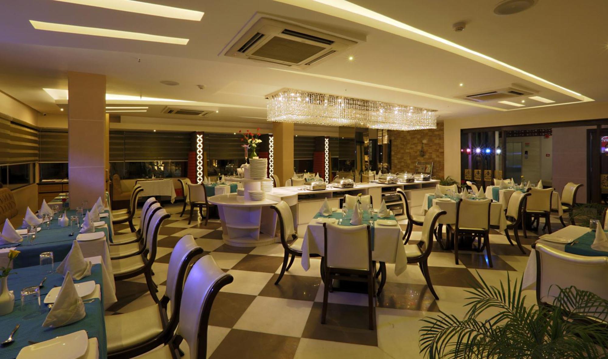 Hotel Luxury Stay Delhi Airport Нью-Дели Экстерьер фото