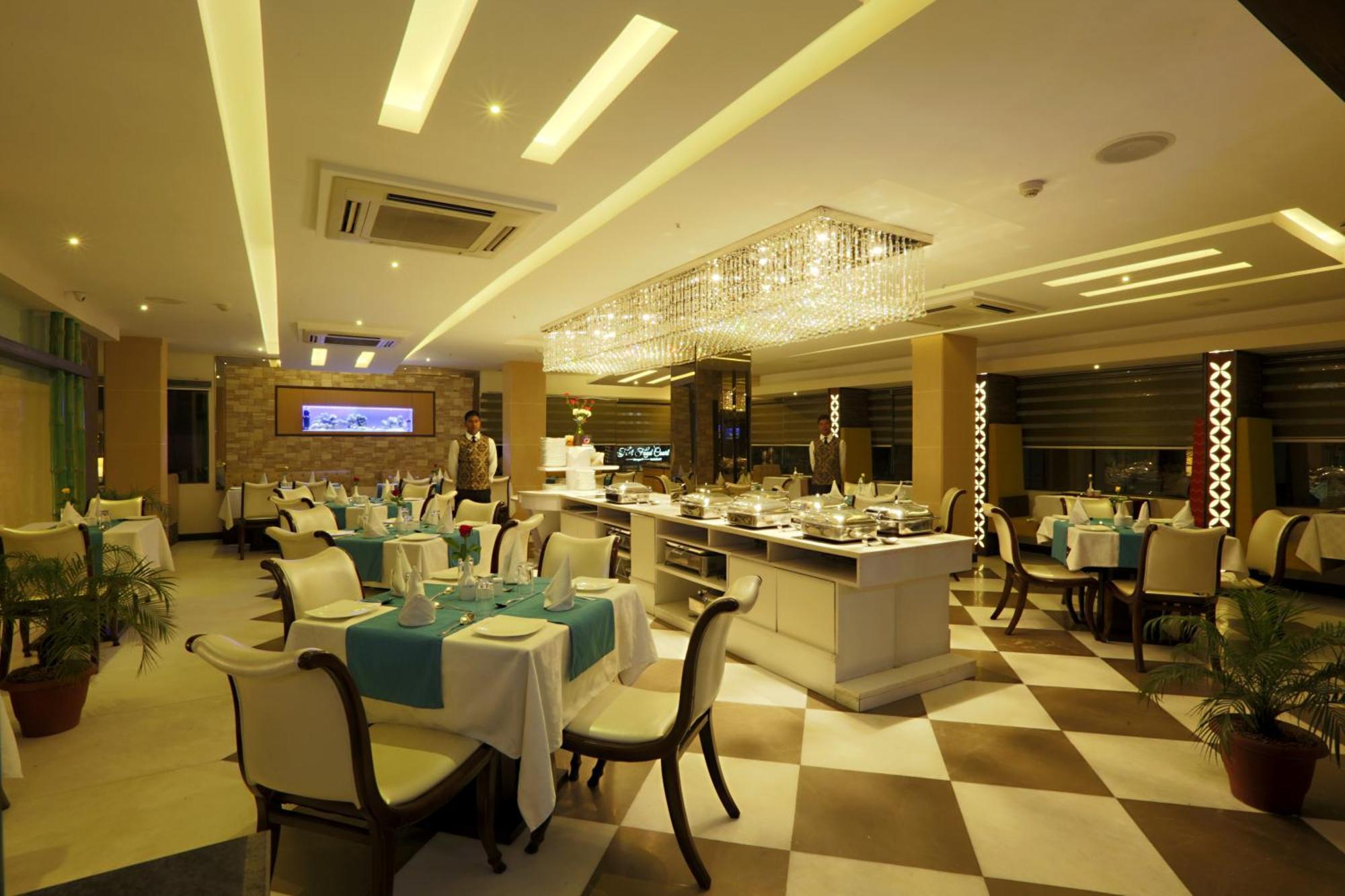 Hotel Luxury Stay Delhi Airport Нью-Дели Экстерьер фото