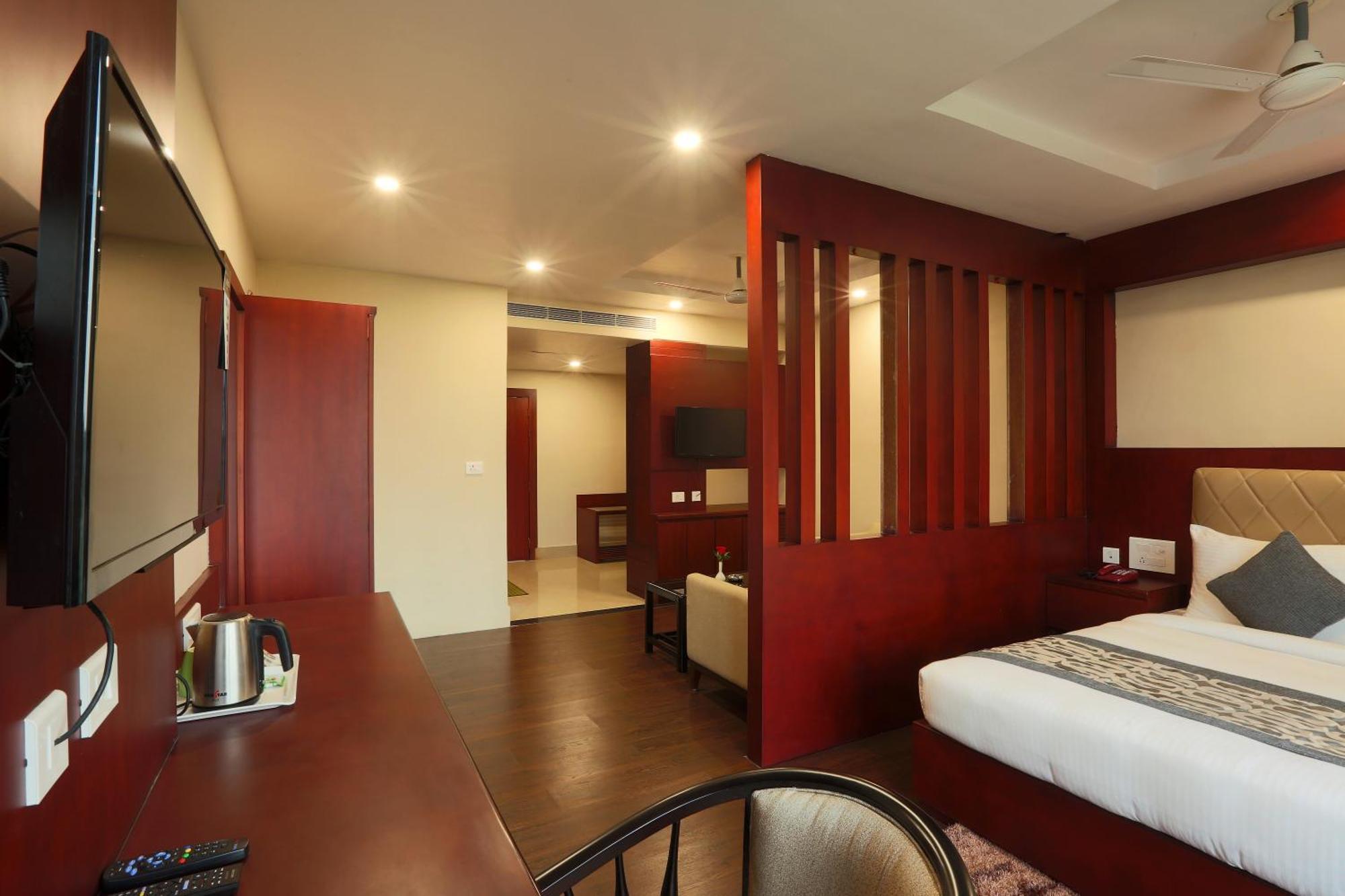 Hotel Luxury Stay Delhi Airport Нью-Дели Экстерьер фото