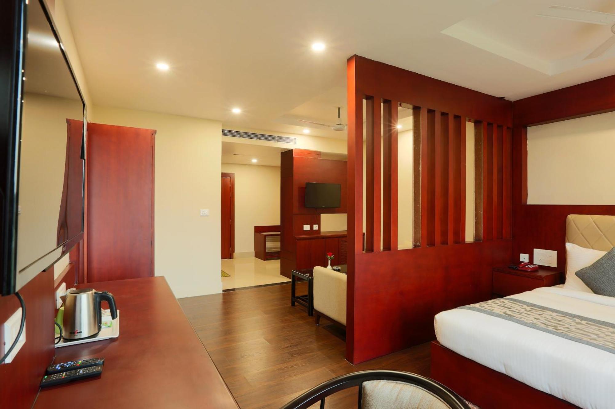 Hotel Luxury Stay Delhi Airport Нью-Дели Экстерьер фото