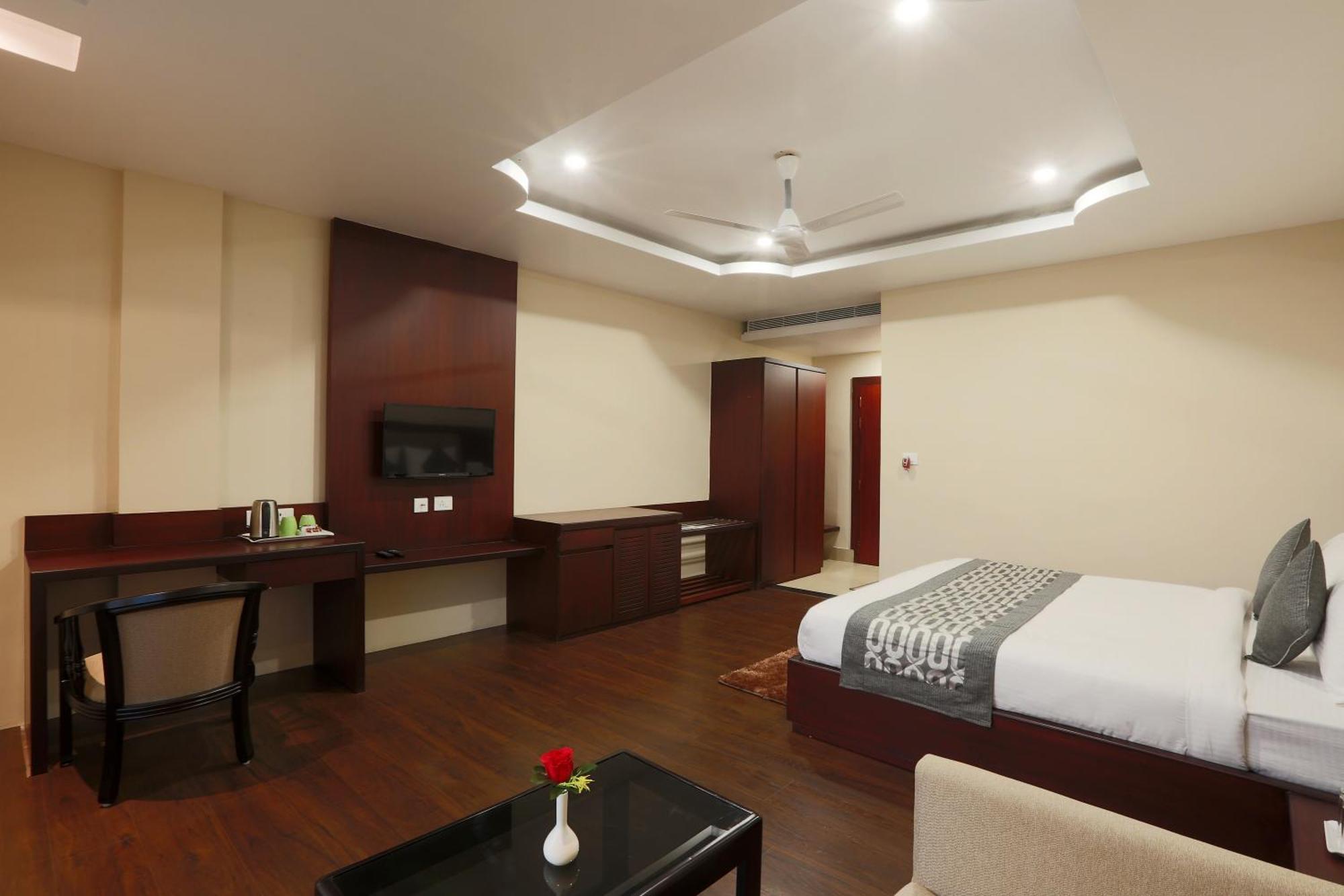 Hotel Luxury Stay Delhi Airport Нью-Дели Экстерьер фото
