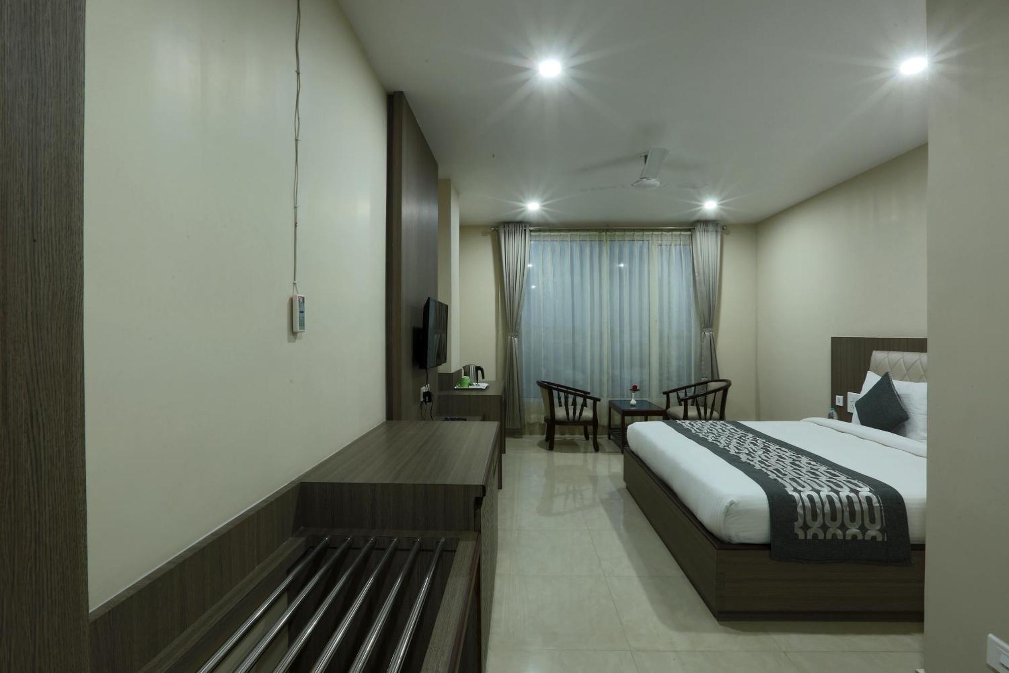 Hotel Luxury Stay Delhi Airport Нью-Дели Экстерьер фото