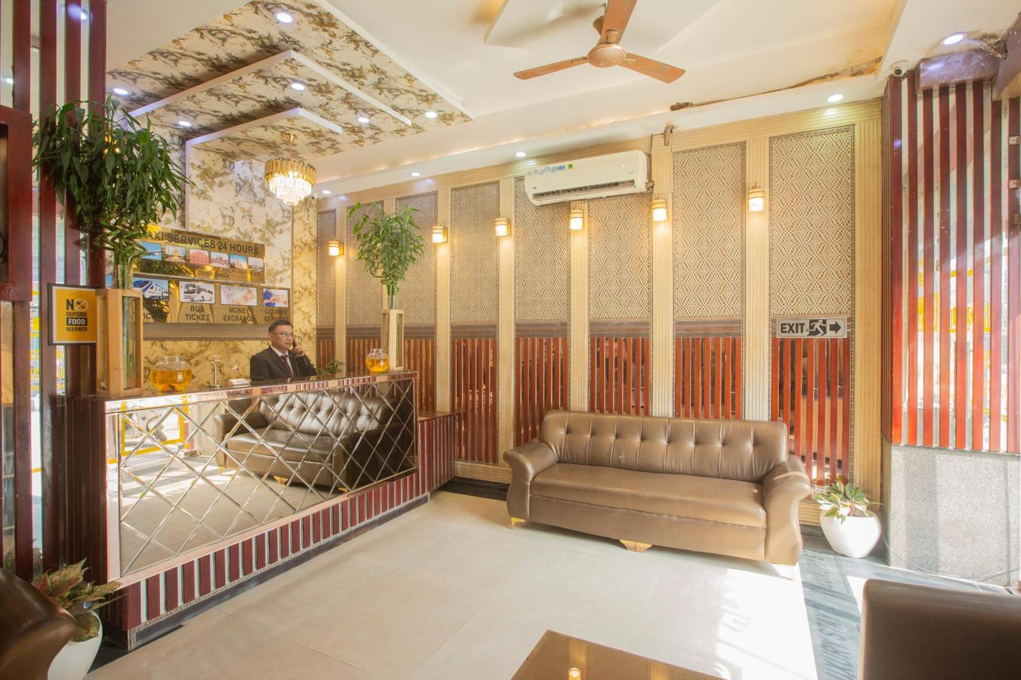Hotel Luxury Stay Delhi Airport Нью-Дели Экстерьер фото